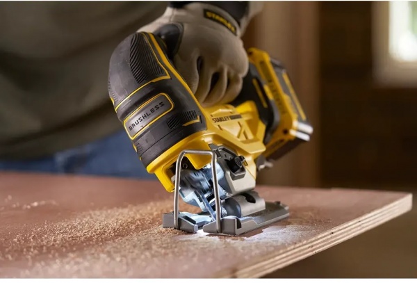 Электролобзик Stanley FatMax SFMCS650M2K