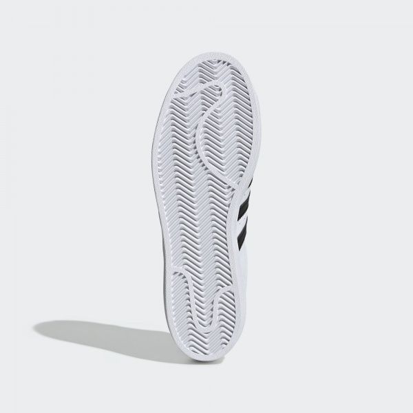 Кроссовки Adidas SUPERSTAR EG4958 р.UK 9,5 белый