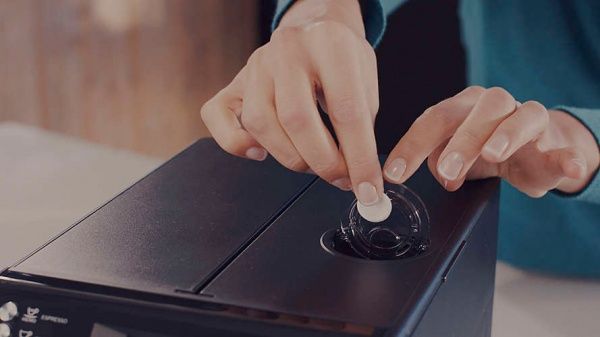 Таблетки Philips для удаления масляного налета CA6704/10 