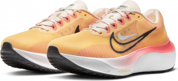 Кроссовки Nike ZOOM FLY 5 DM8974-700 р.36,5 оранжевый