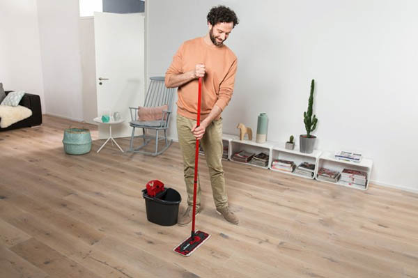 Комплект швабра и ведро с механическим отжимом для уборки Vileda Ultra Max 35 см 