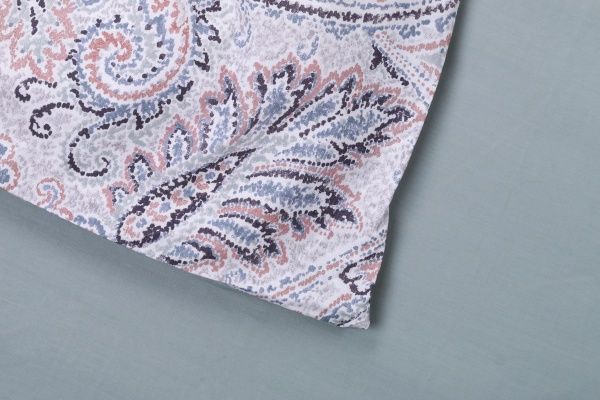 Комплект постельного белья Paris Shisha семейный серый с рисунком Guy Laroche 