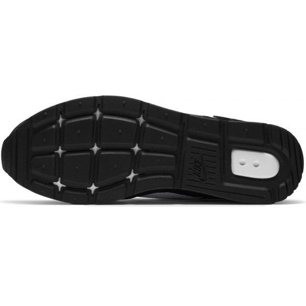 Кросівки Nike VENTURE RUNNER CK2948-001 р.US 8,5 чорно-білий