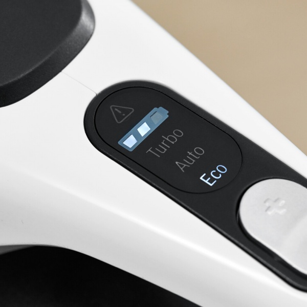 Пылесос аккумуляторный Bosch Unlimited Gen2 Серия 8 BSS8224 white 