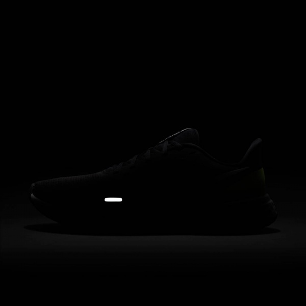 Кроссовки Nike REVOLUTION 5 BQ3204-010 р.US 12 черно-белый