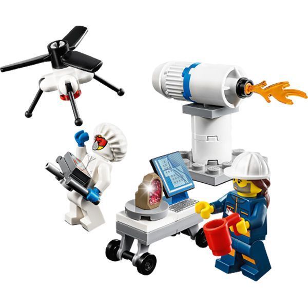 Конструктор LEGO City Набор фигурок: Разработки и исследования в области космической техники 60230