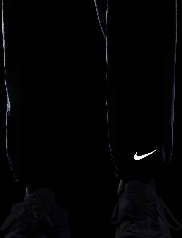 Штани Nike B NK DF MULTI PANT ESSNTL FN8371-010 р. L чорний