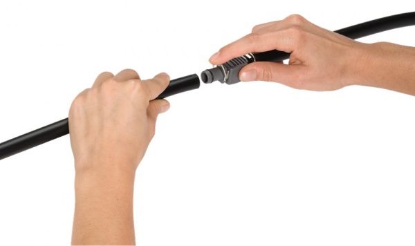 Соединитель Gardena прямой QE 1/2 8356-29