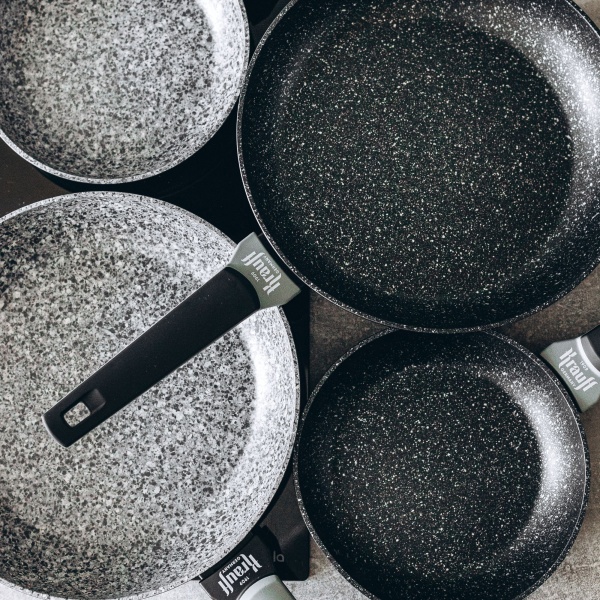 Сковорода 24 см Granit Pro 25-307-007 Krauff