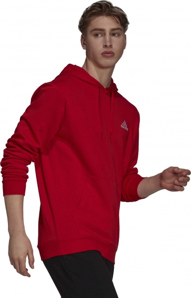 Джемпер Adidas M FEELCOZY HD H12232 р. M червоний