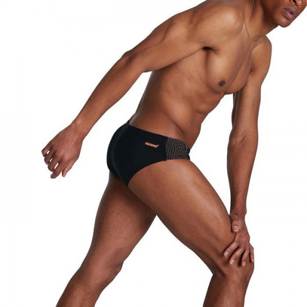 Плавки Speedo TECH PNL 7CM BRF AM 8-09739H054 р.38 чорний