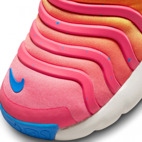 Кроссовки Nike DYNAMO GO SE DX6673-800 р.22 оранжевый