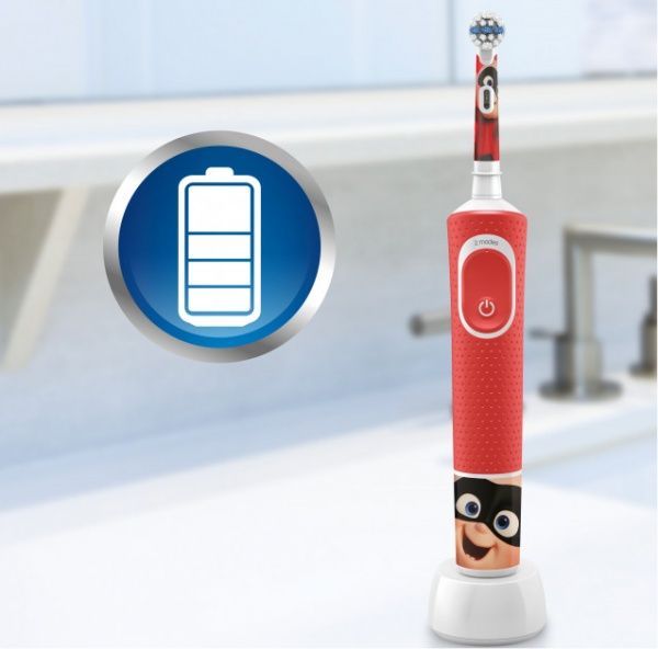Зубна щітка Braun Oral-B D100.413.2K Pixar