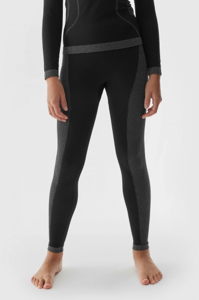 Комплект термобелья 4F SEAMLESS UNDERWEAR F109 4FJAW23USEAF109-20S р.152/158 черный