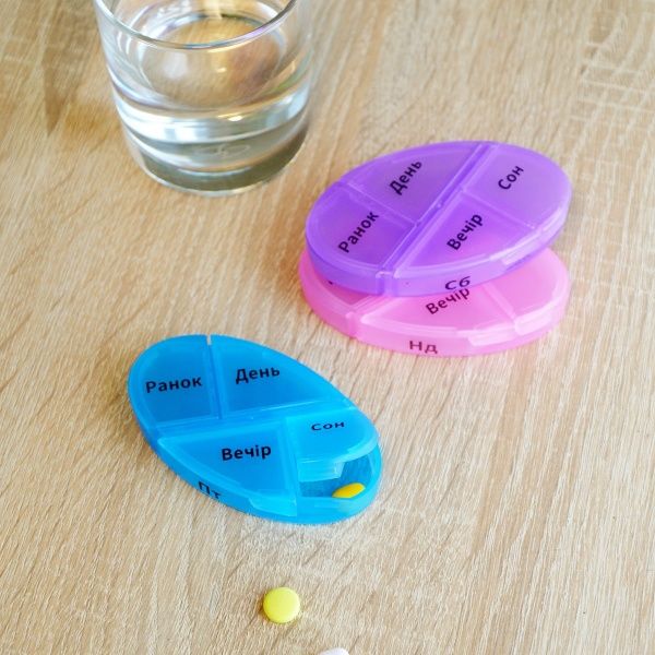 Органайзер для таблеток MVM PC-04 GREEN на 7 дней (таблетница) 120x96x60 мм