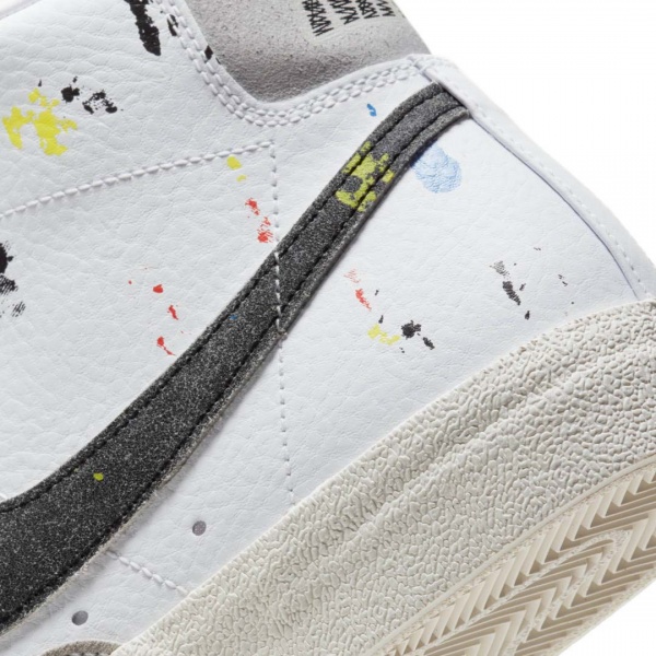 Кроссовки Nike Blazer Mid '77 DC7331-100 р.US 10,5 белый