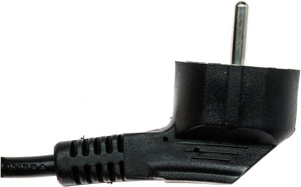 Кабель EMT IEC C13 – Schuko 1.8 м чорний (4-0051)  