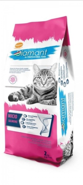 Корм сухой для котов ТМ DIAMANT с лососем 3 кг