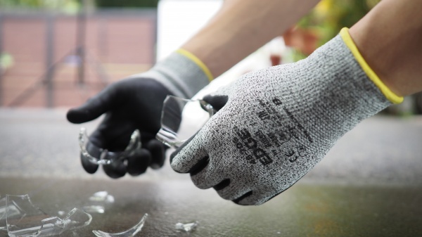 Перчатки Ansell EDGE с покрытием нитрил M (8) 48-706-8