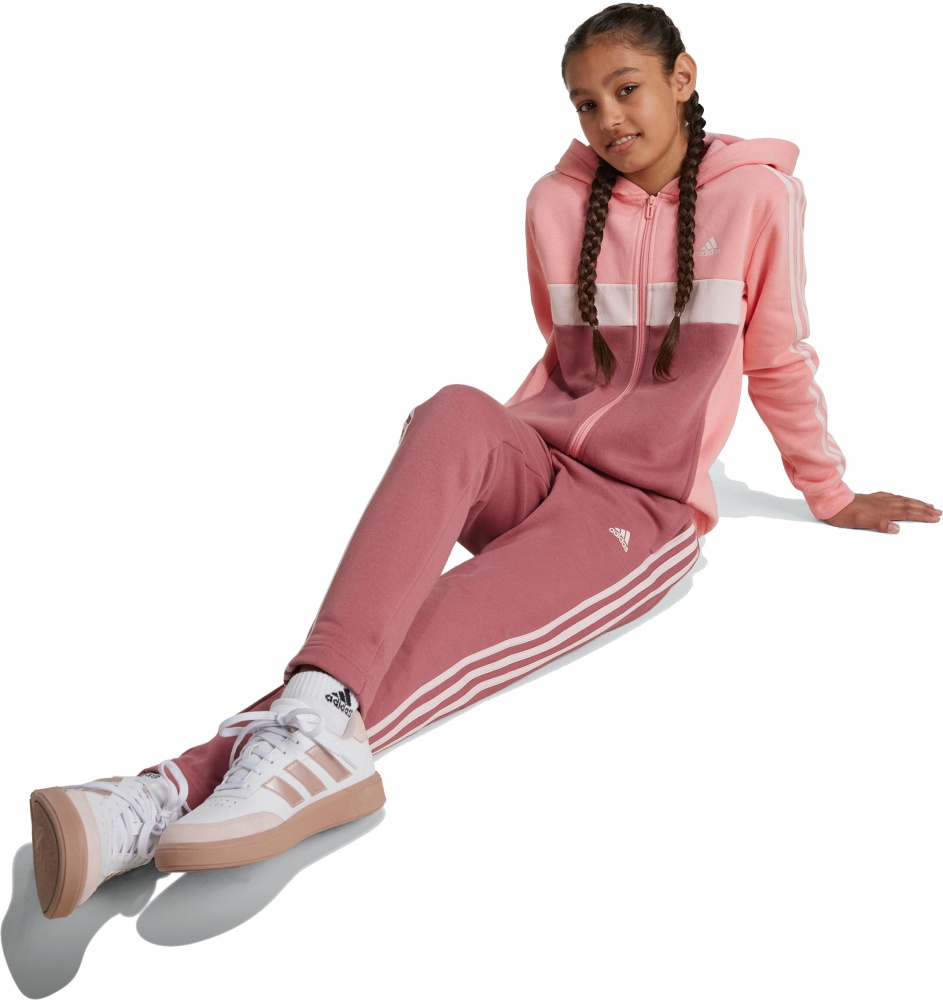 Спортивний костюм Adidas IV7298 р.152 рожевий