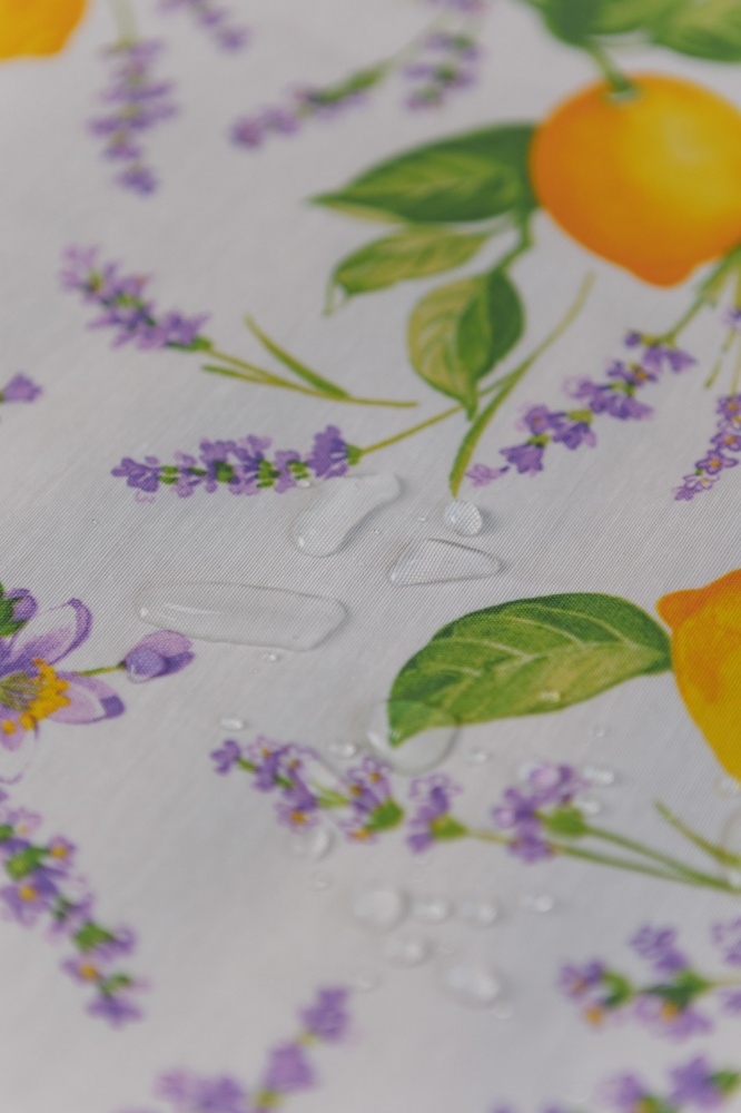 Скатертина Lemons & Lavender 136x220 см La Nuit