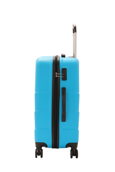 Чемодан 70 л голубой MCS V358 на 4 колесах M 24