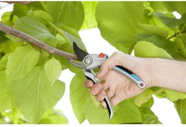 Секатор Gardena Comfort (08906-20.000.00) 