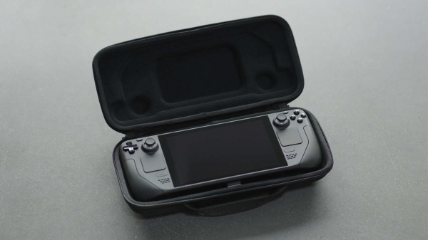 Игровая консоль VALVE® Steam Deck 256GB black