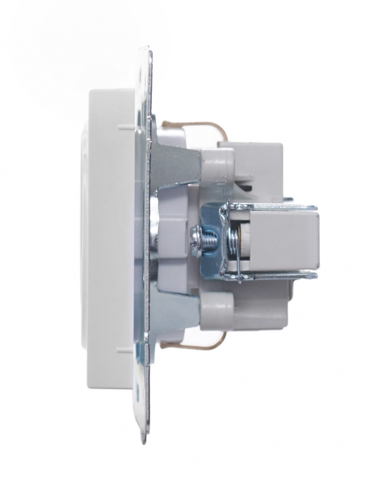 Розетка 1 із заземленням Lezard Vesna IP20 білий 742-0288-124B