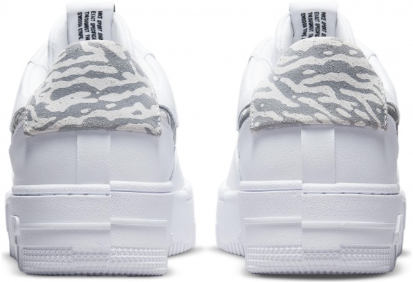 Кросівки Nike W AF1 PIXEL SE DH9632-100 р.US 9,5 білий