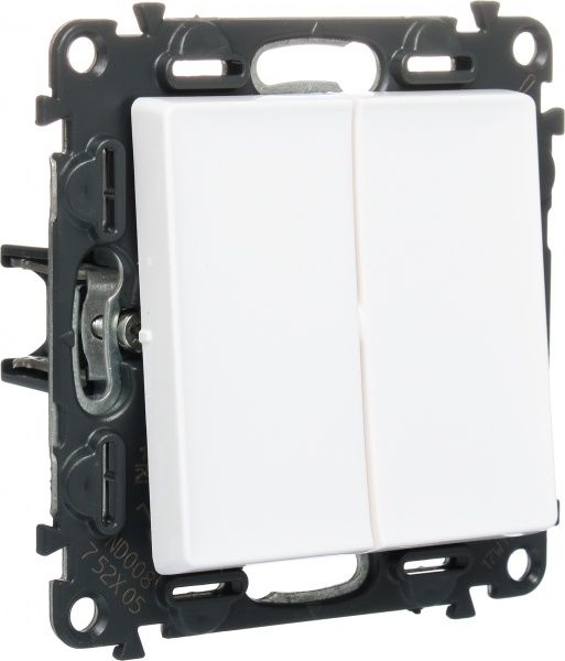 Вимикач двоклавішний Legrand Life без підсвітки 10 А 250В білий 752405