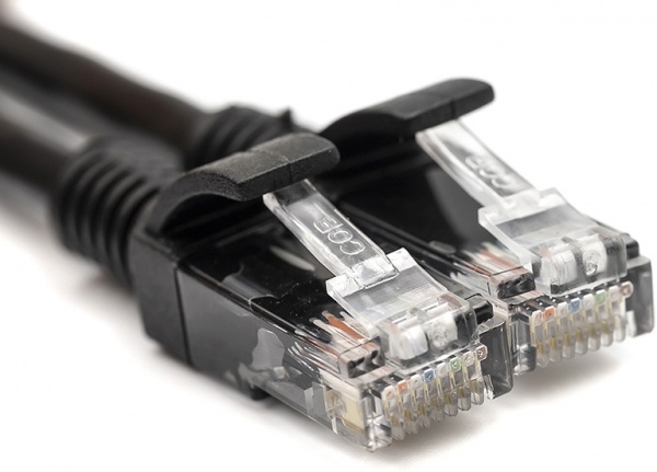 Патч-корд PowerPlant Cat5E UTP 0,5 м черный 