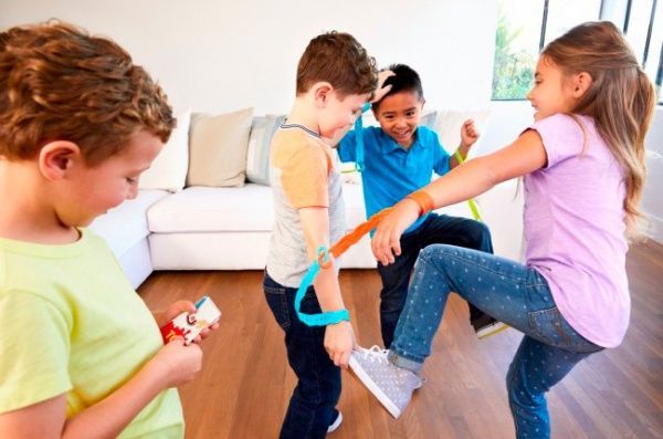 Гра настільна Mattel макаронні вузлики