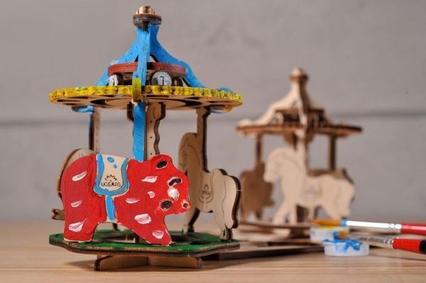 Раскраска UGEARS Карусель