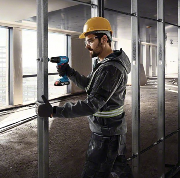 Набор инструментов Bosch Professional GSR 185-LI + GWS 180-LI + GBH 180-LI (2x 4.0 Ah, GAL 18V-40, bag), brus 0615990N1Y