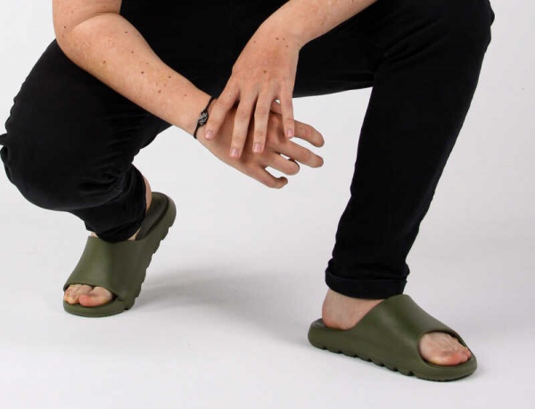 Шльопанці Coqui 7041 ARMY GREEN 7041-100-2600 р.43 зелений