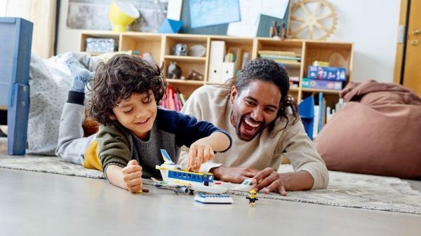 Конструктор LEGO Minions Миньоны: тренировочный полет 75547