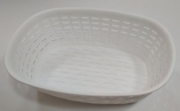 Корзинка плетеная 25,5x18,5x7,5 см белая Plastic's Craft
