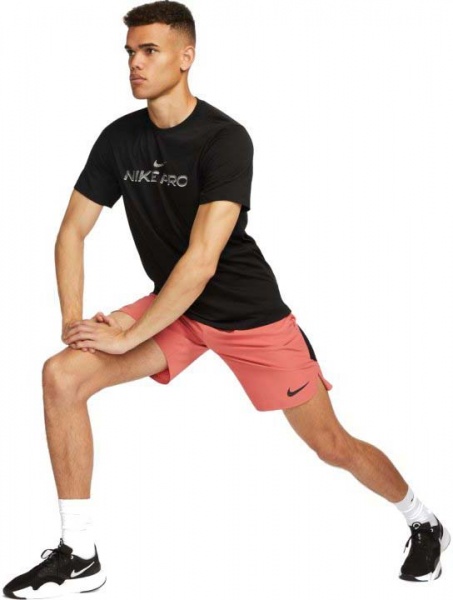 Футболка Nike M NK DF TEE DB NIKE PRO FJ2393-010 р.S чорний