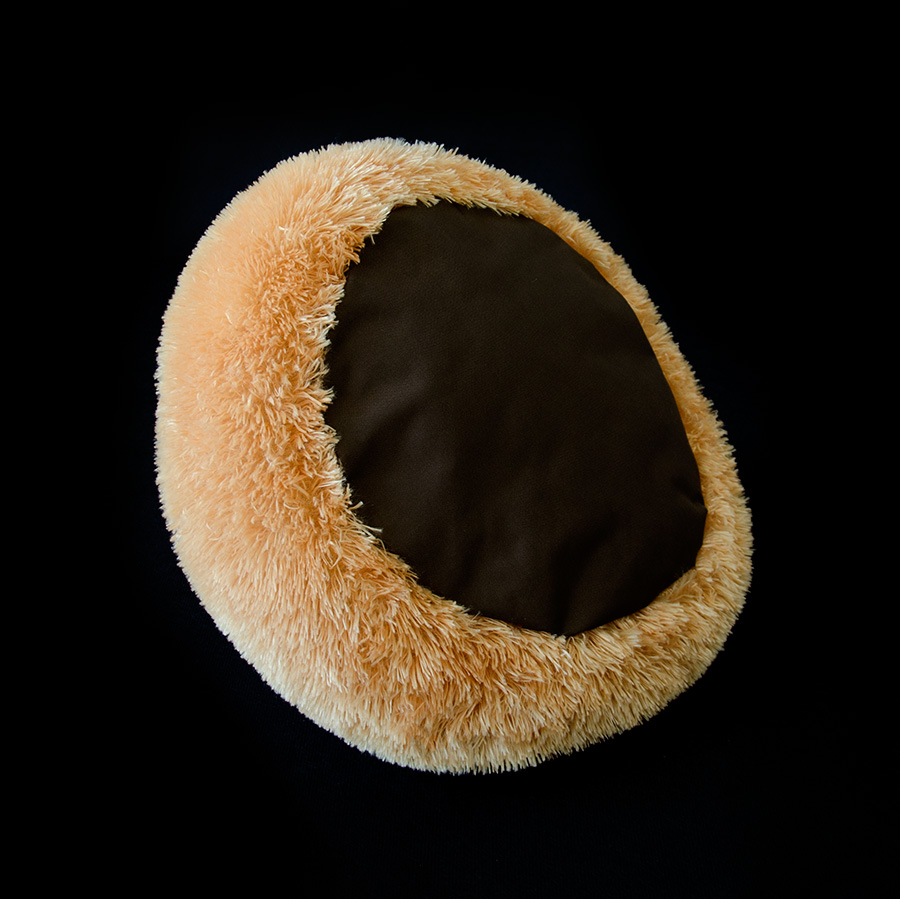 Лежак 10 центів для Джека Яранга 55х35х15 см светло-медовый