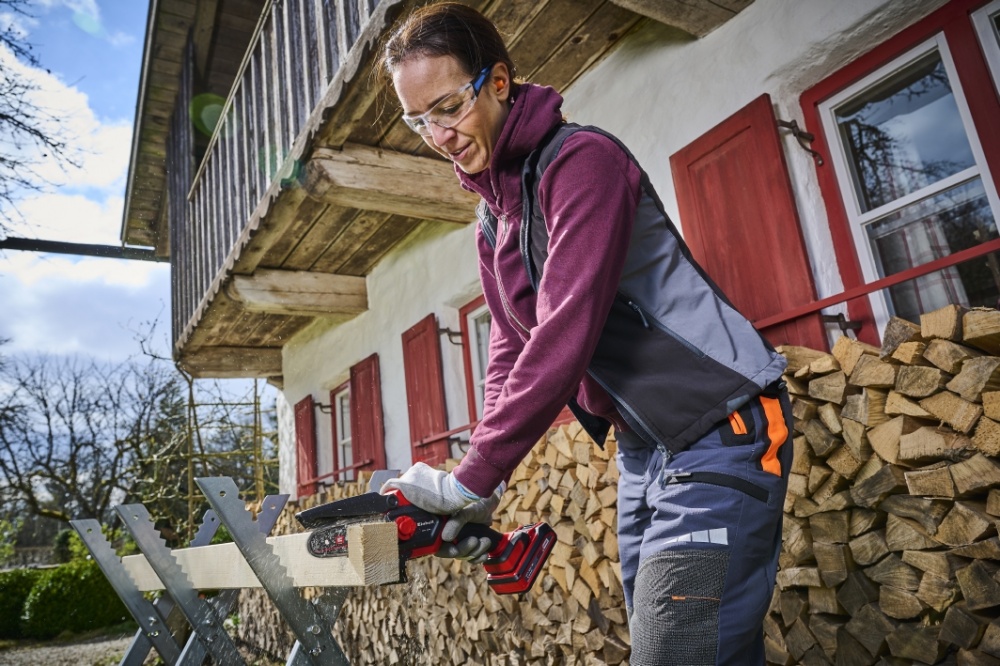 Пила мини аккумуляторная Einhell PXC GE-PS 18/15 Li BL Kit 2.5 Ah 4600040+4512097+4500174