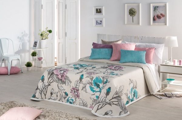 Покрывало Bagdad 235x270 см Textilia бежевый с рисунком 