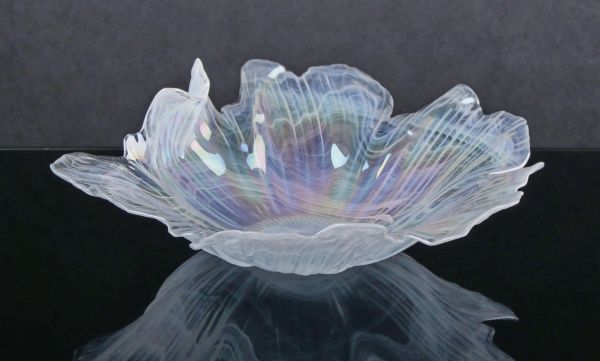 Ваза стеклянная белая Pansy 39 см Antonio Tammaro