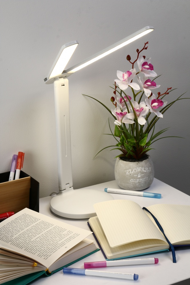 Настільна лампа Accento lighting 10 Вт білий LML-618AC42-B