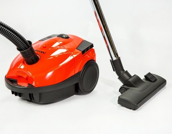 Пылесос Astor VC-1873RB 