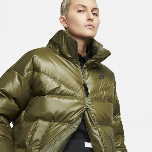 Пальто Nike W NSW TF CITY HD PARKA DH4081-222 р.XL зеленый
