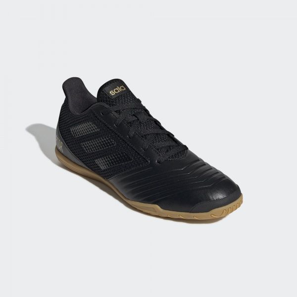 Бутси Adidas PREDATOR 19.4 IN SA F35633 р. UK 10,5 чорний