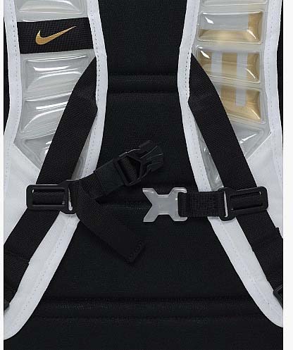 Рюкзак Nike HOOPS ELITE DX9786-100 32 л черный с белым