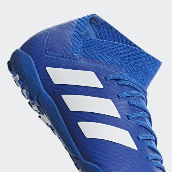 Бутсы Adidas NEMEZIZ TANGO 17.3 TF J DB2378 р. 30,5 синий