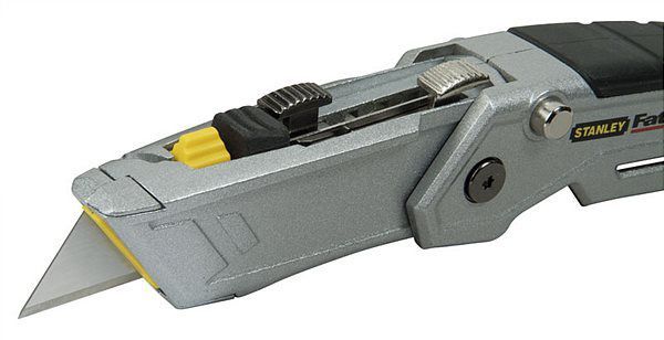Нож строительный Stanley Folding Twin-blade 19 мм. XTHT0-10502